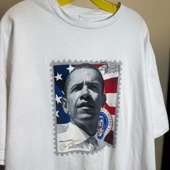 VTG 2009 Barack Obama Inauguration Postage Stamp T-Shirt - Picture 3 of 3